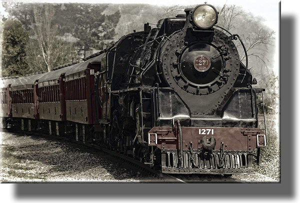 Train Locomotive Picture on Stretched Canvas, Wall Art Décor, Ready to Hang!
